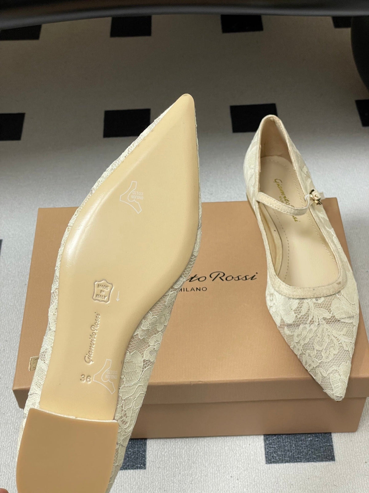 GR 26s Mary Jane Cream White Lace 164798