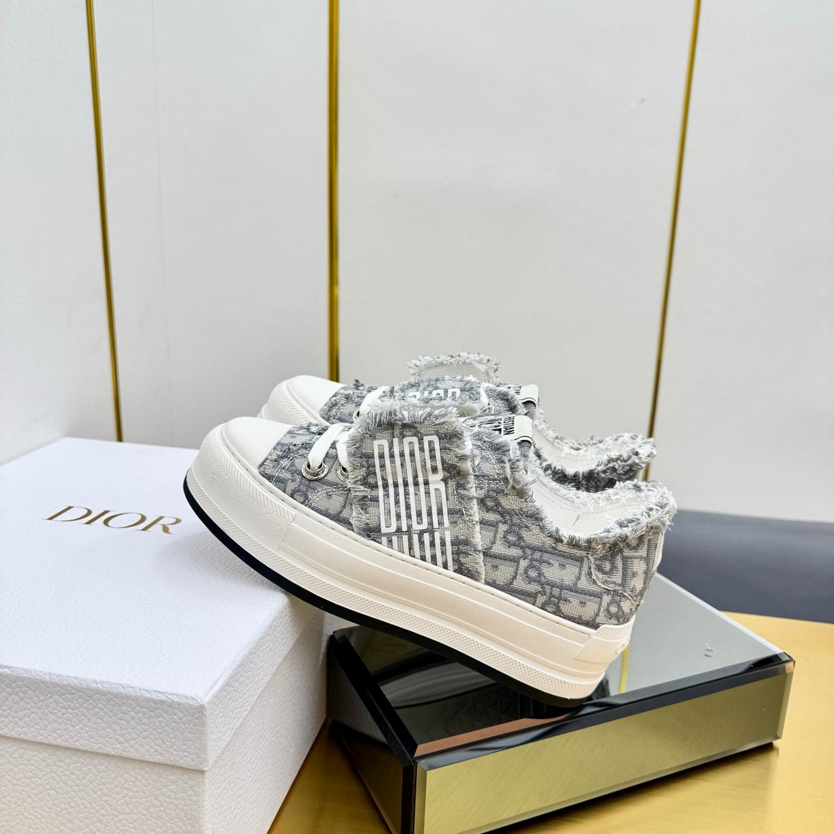 CD 26s Platform Sneaker 50mm Grey White Oblique Canvas 294185
