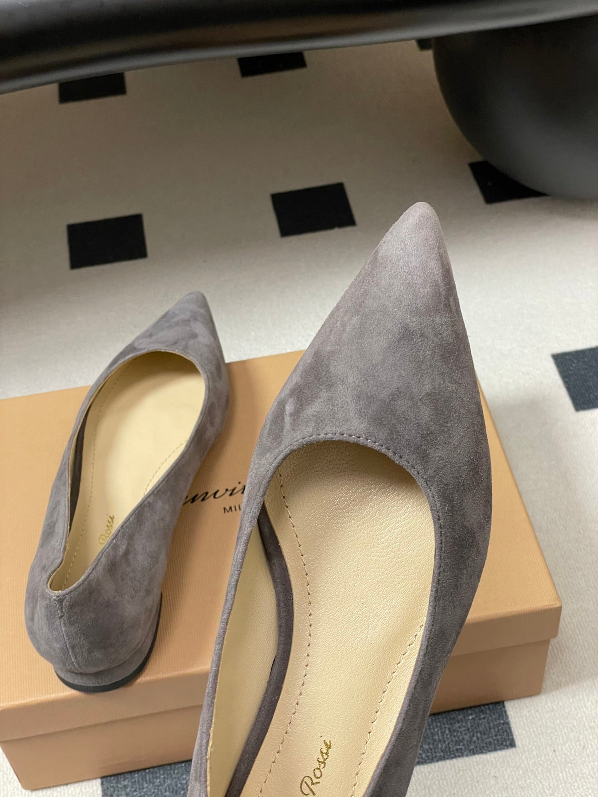 GR 26s Flats Grey Suede 164787