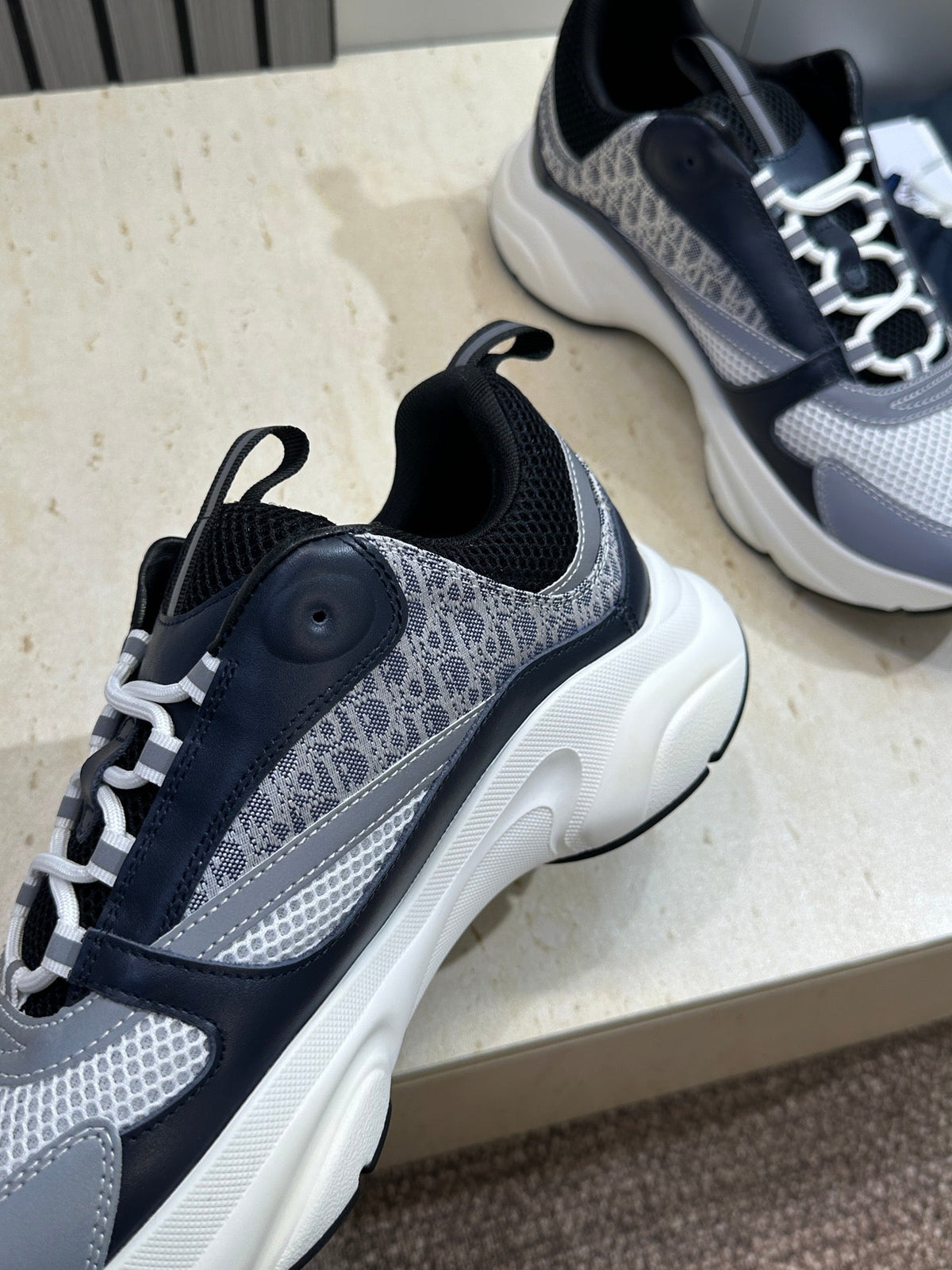 CD 26s Men B22 Sneakers Grey Blue Oblique Jacquard Canvas 835214
