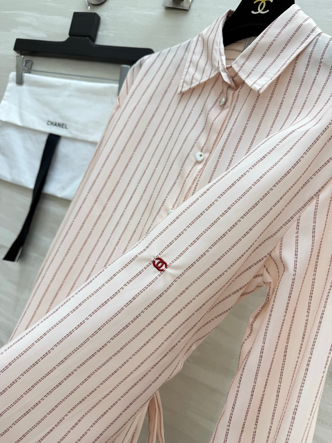 CC 26FW Striped Shirt Back Tie Detail Light Pink Cotton 441640