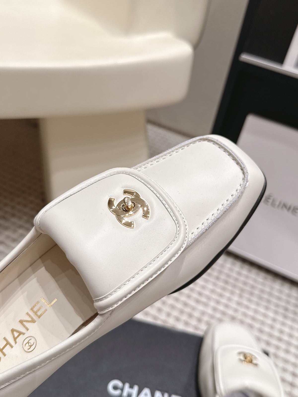 CC 26S Loafers in White Calfskin with Gold-Tone CC Logo