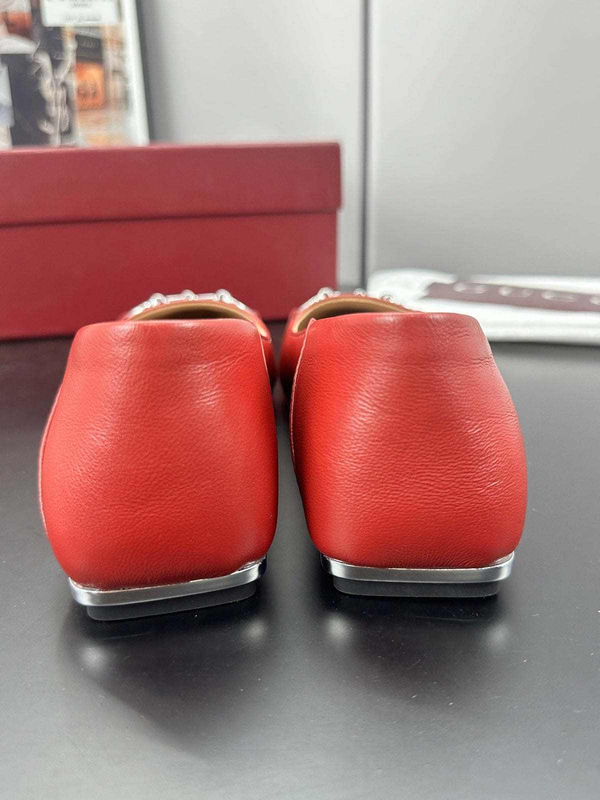 Gucci 26S Vittoria Ballerina Shoes In Red Calfskin