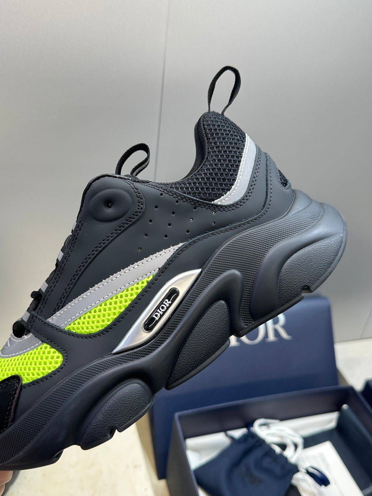 CD 26s Men B22 Sneakers Black Neon Green Mesh 729415