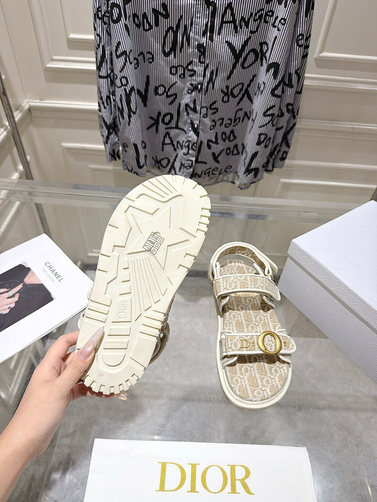 CD 26s Velcro Sandals Light Beige Oblique Canvas 742195