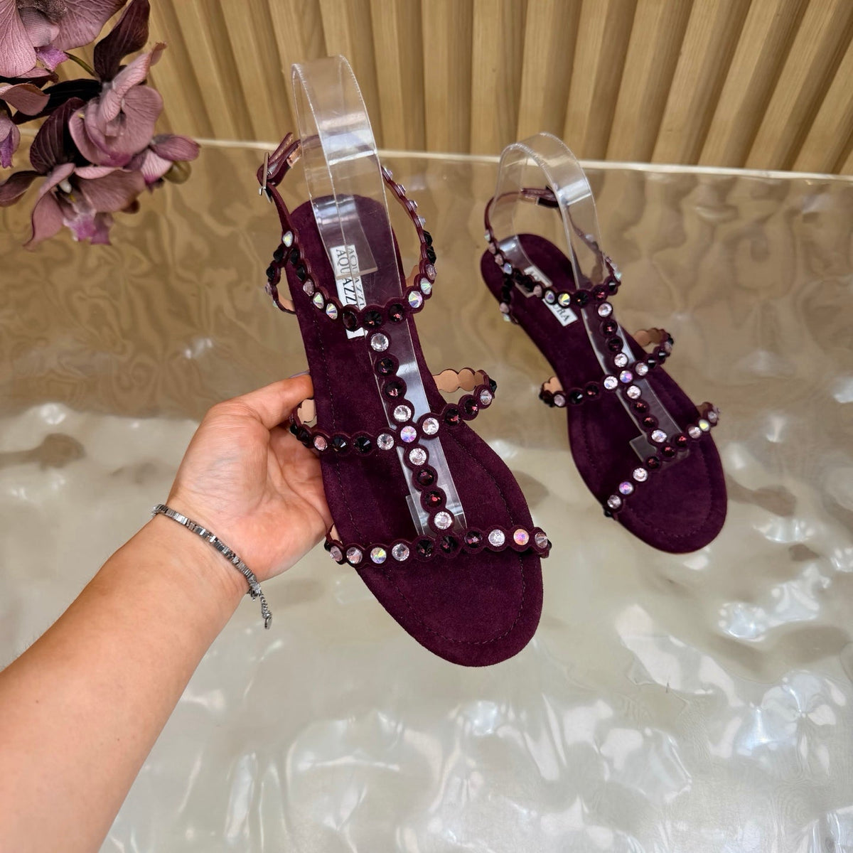 Aquazzura 26s Flat Sandals Burgundy Suede Crystal Embellished 482159