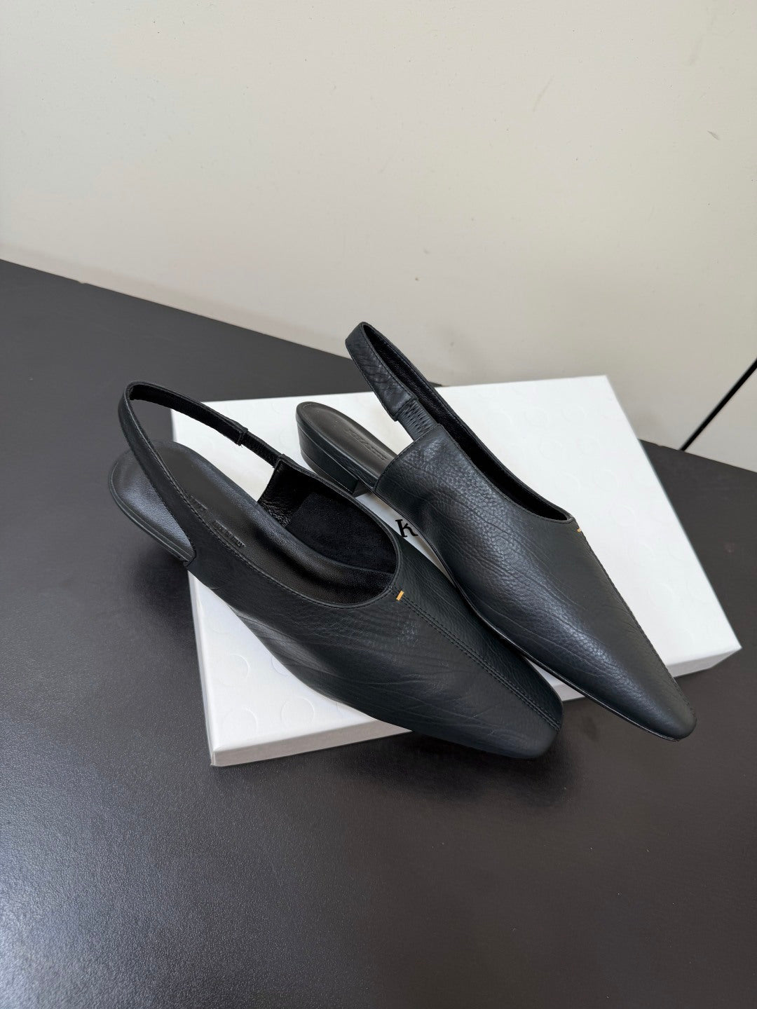 Khaite 26s Celia Slingbacks 2.5cm Black Leather 909456