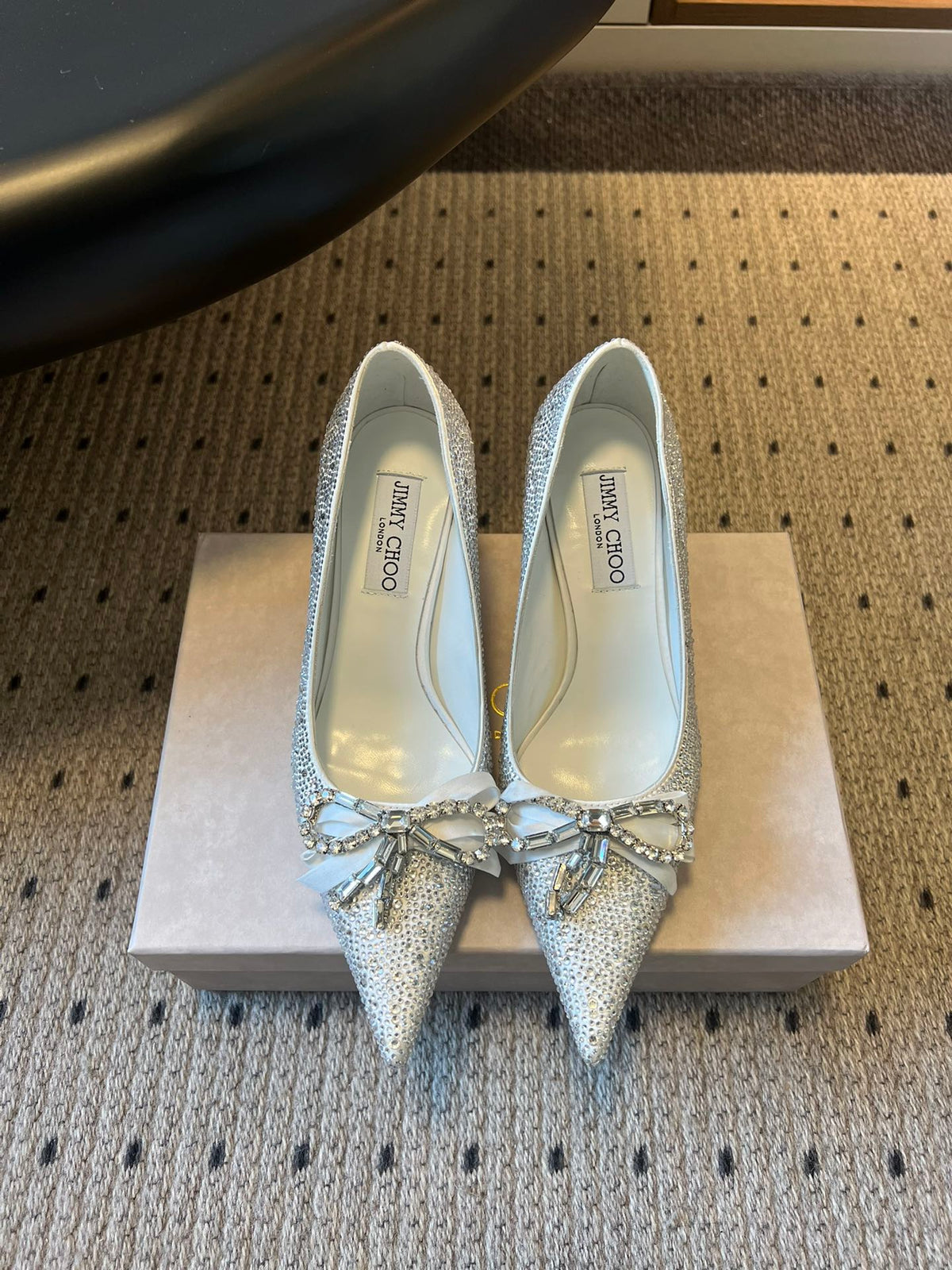 Jimmy Choo 26S High Heels 7.0cm White Crystal With Bow 524916