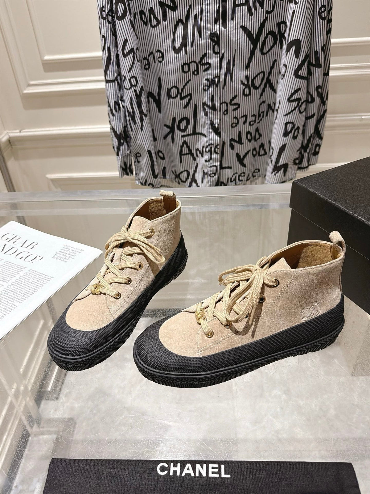 CC 26s Lace-Up High-Top Sneakers Beige Suede 164805
