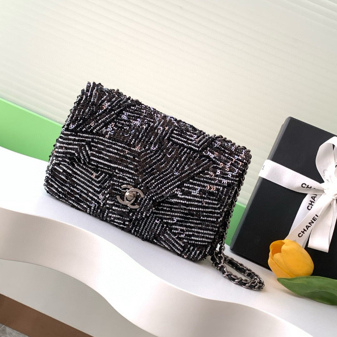 24K Flap Bag 20cm Sequin Black
