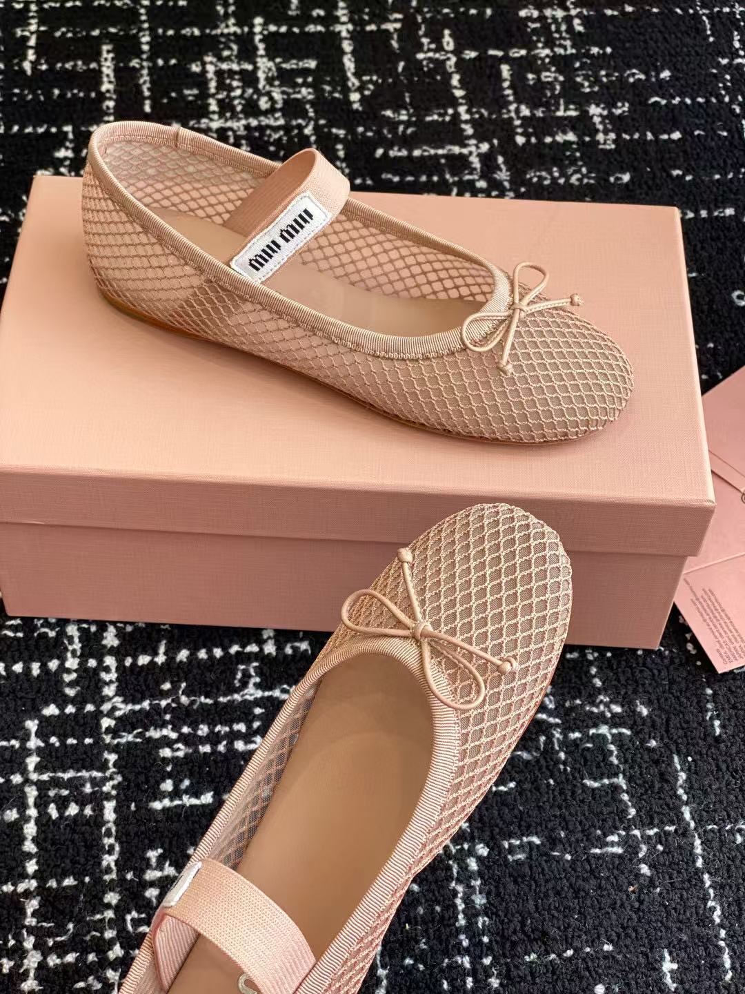 Miu Ballet Flat In Light Pink Mesh