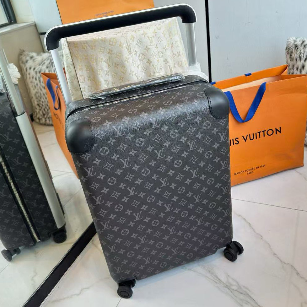 Louis Vuitton Horizon 55 Monogram Suicase Black Canvas Leather