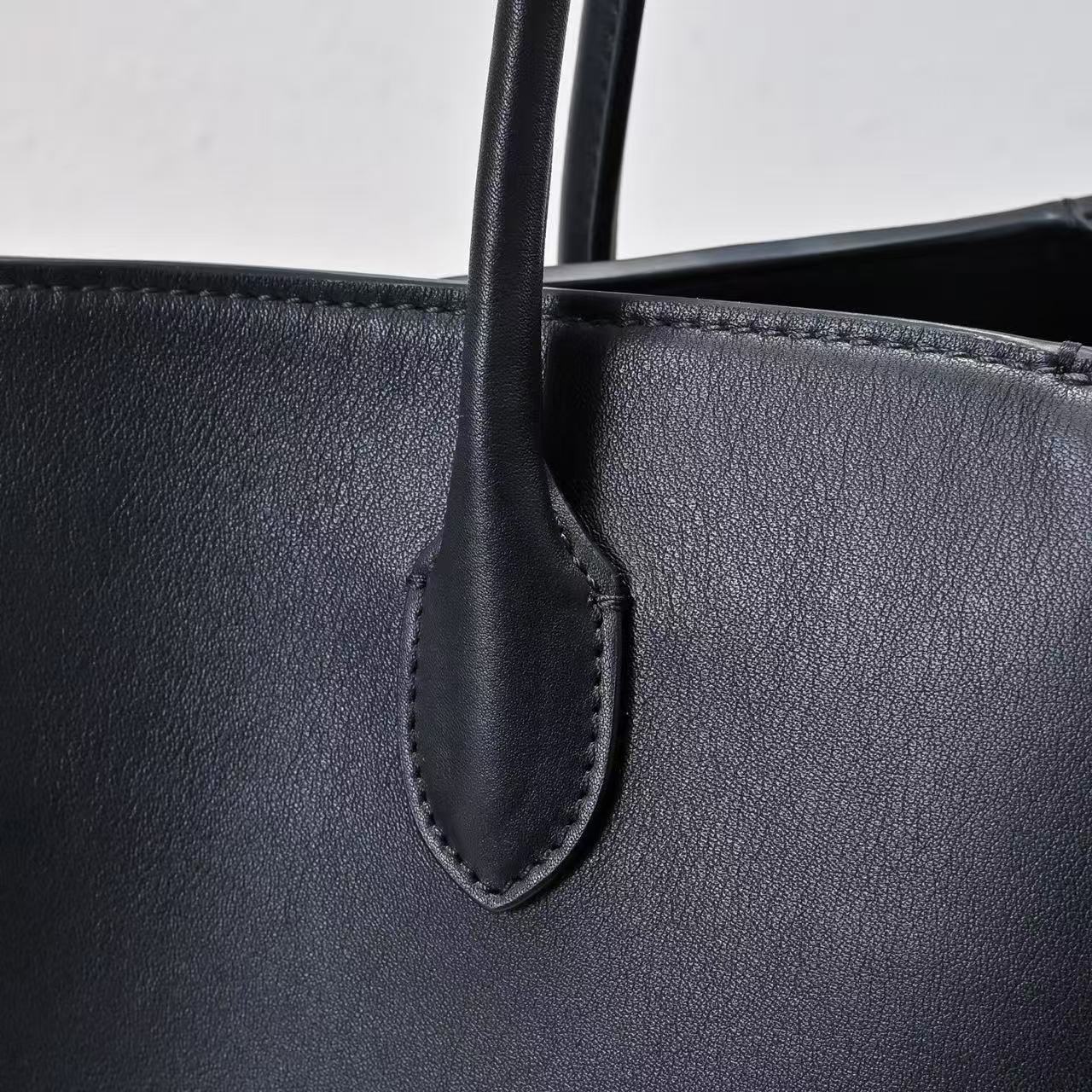 The Row 2025 Marlo 17 Bag 43cm Black Leather