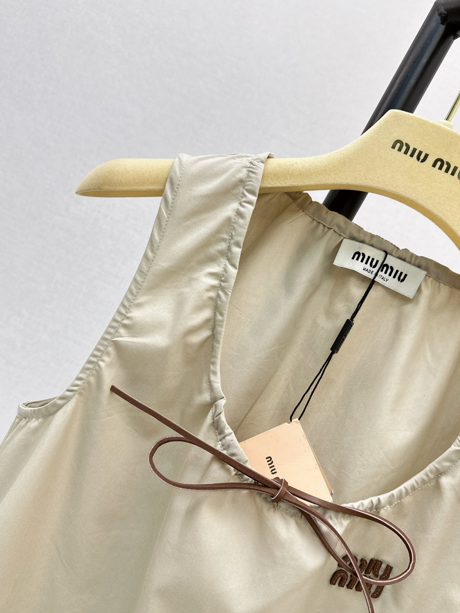 Miu 26s Crop Top Panama Beige Cotton Poplin