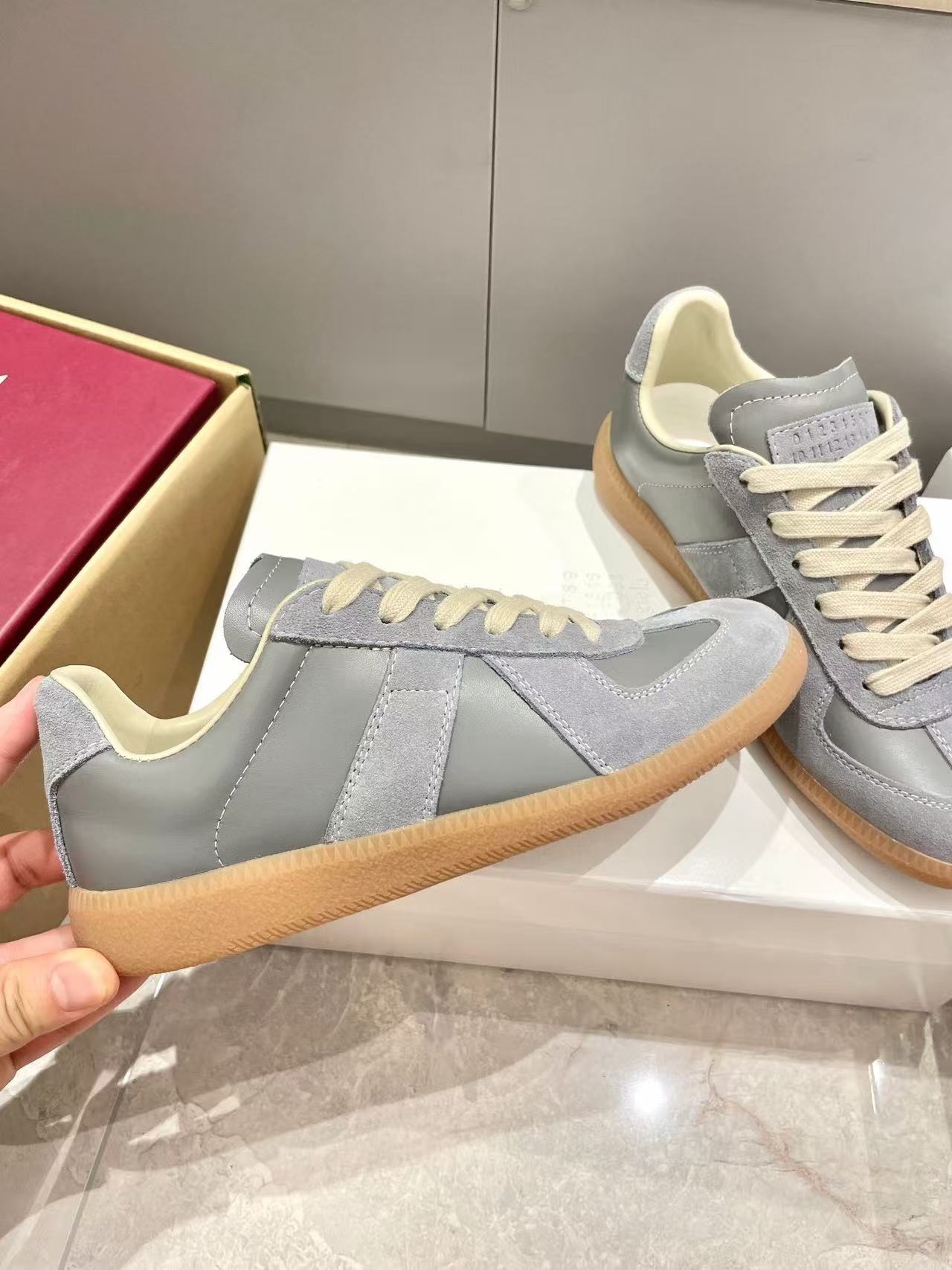 Maison Margiela Sneaker Grey Suede Leather