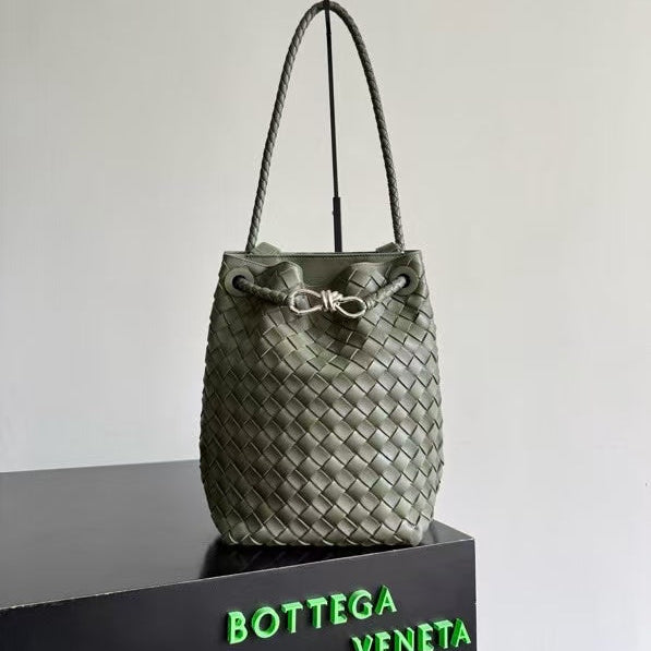 BV Andiamo Small Bucket Bag Olive Green 30cm Lambskin 855758