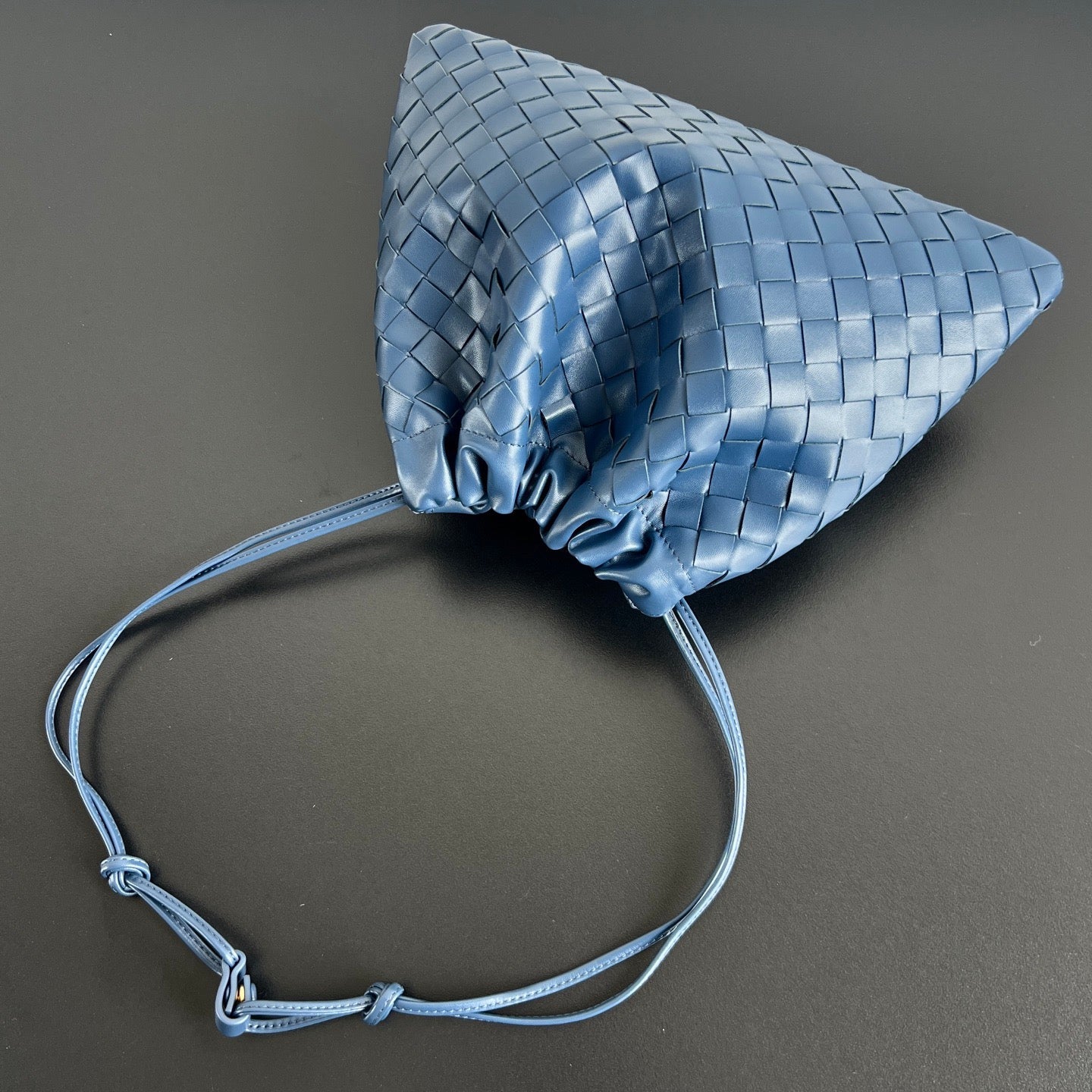 BV Dustbag Notte 33cm With Chain Blue Venezia Calfskin HW
