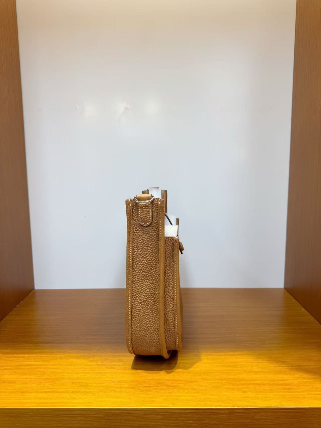 HM Evelyne 23cm Tan Brown Togo Leather