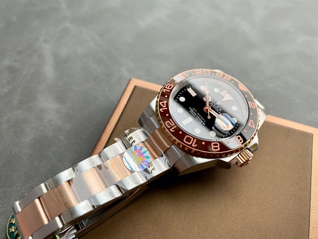 Rolex GMT-Master II 40mm Rose Gold