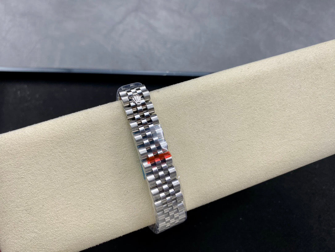 Rolex Datejust 31 Mother-Of-Pearl Dial Stainless Steel