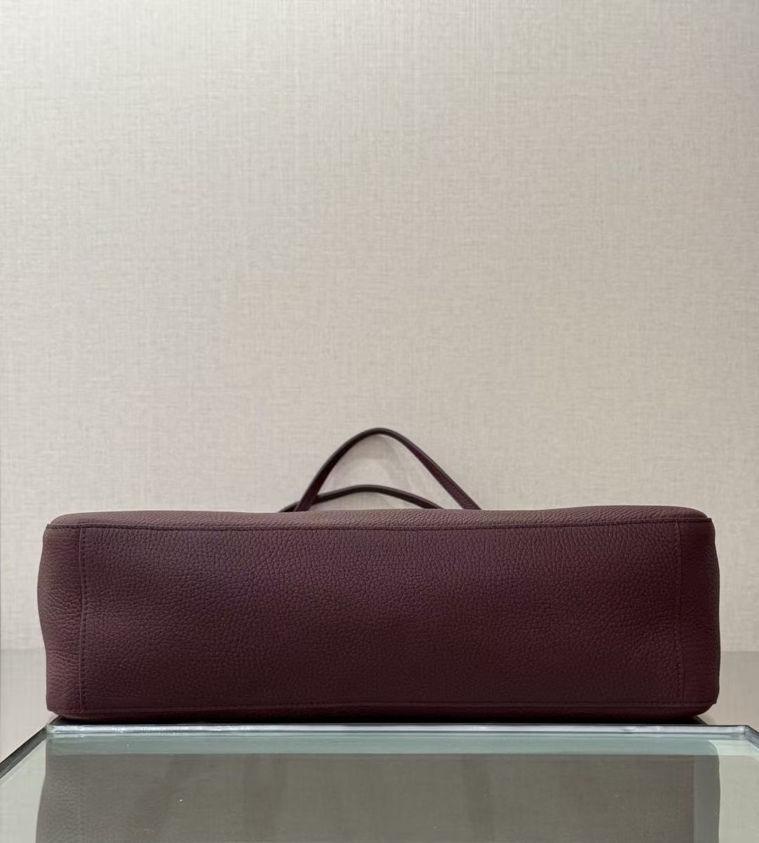 Chanel 2026 Maxi Flap Bag 38.5cm Dark Burgundy Calfskin Gold Hardware