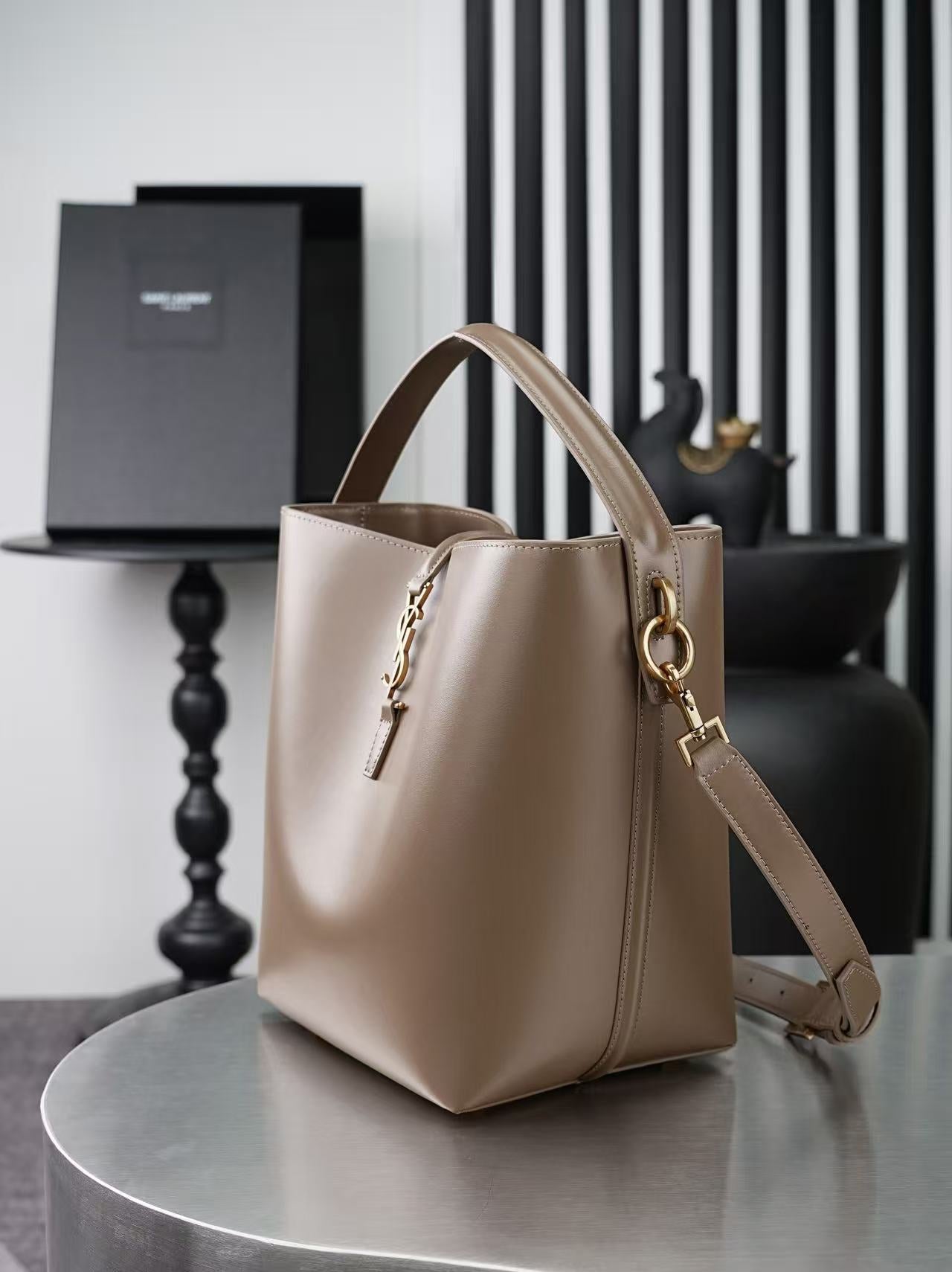 YSL 26s Le 37 Bucket Bag 26cm Dark Cork Calfskin