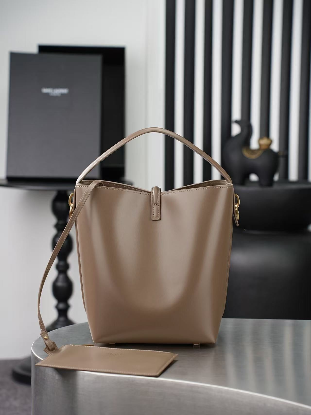 YSL 26s Le 37 Bucket Bag 26cm Dark Cork Calfskin
