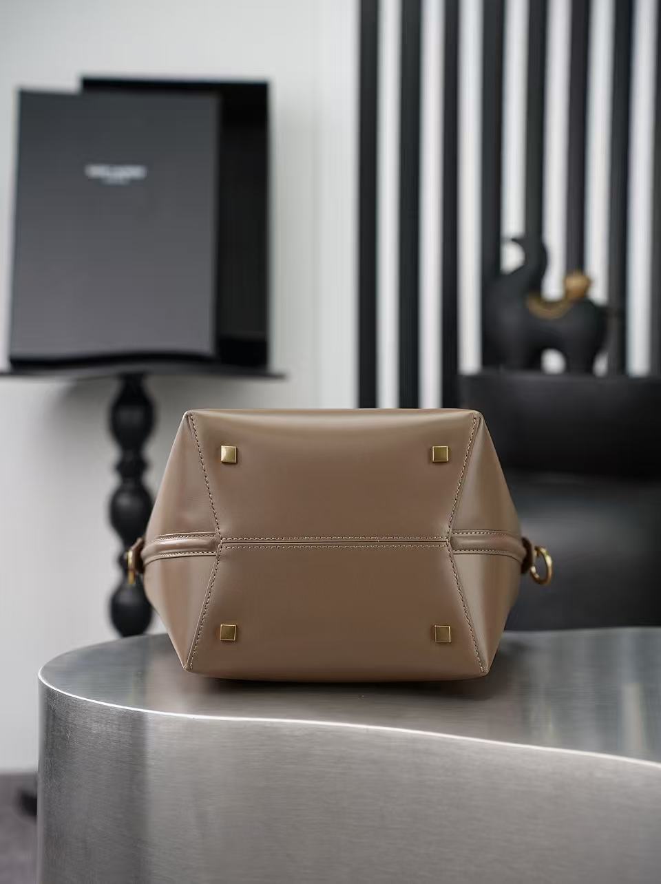 YSL 26s Le 37 Bucket Bag 26cm Dark Cork Calfskin