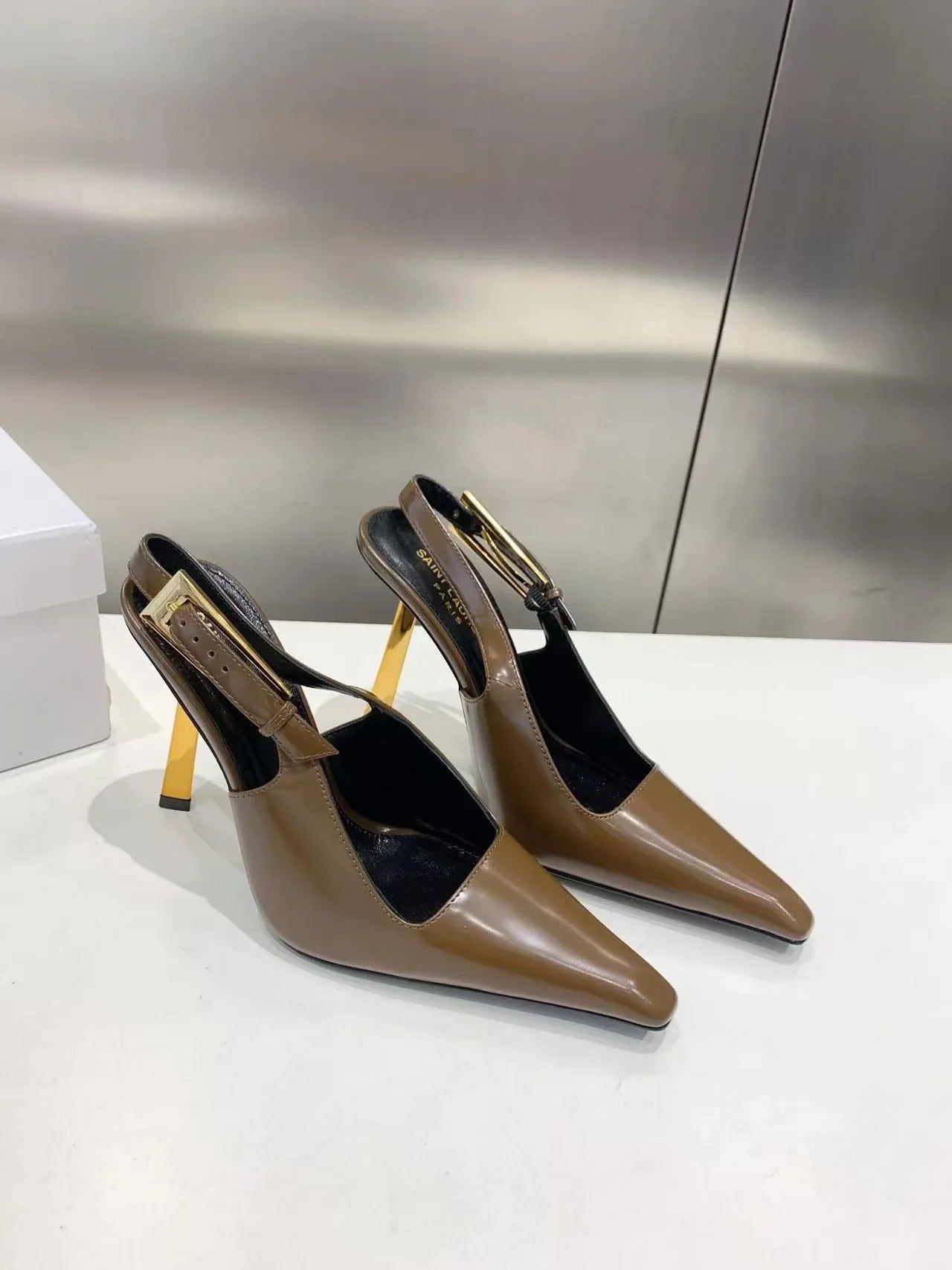 YSL 2026 Lee High-heeled Slingback 10.5cm Leather