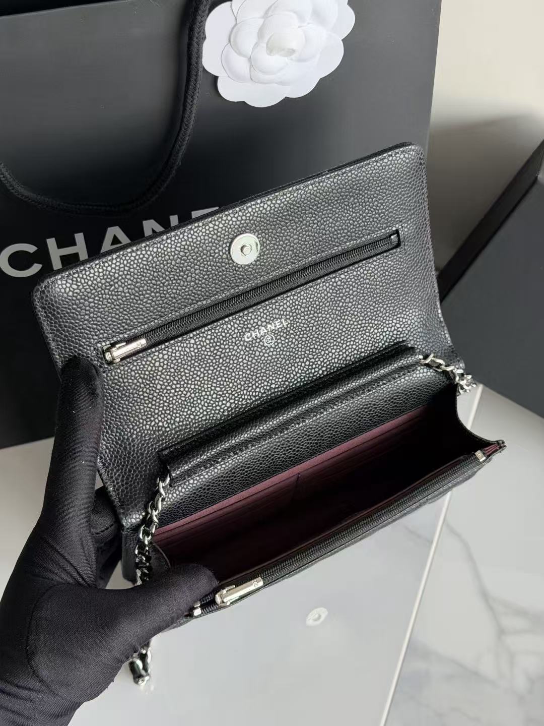 CC 26s WOC 19cm Black Caviar Gold Hardware