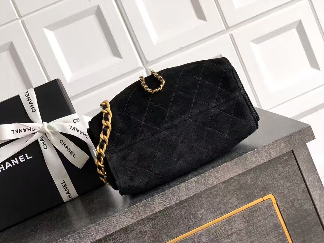 CC 25C Hobo Bag 22cm Black Suede