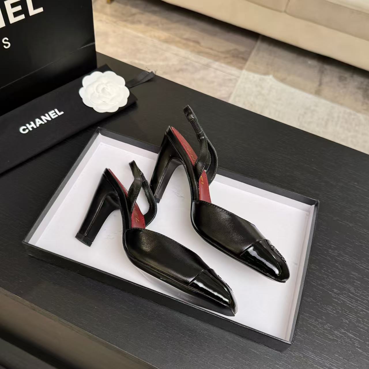 CC 26s Square Cap Toe Slingback 9cm Black Lambskin Patent Leather