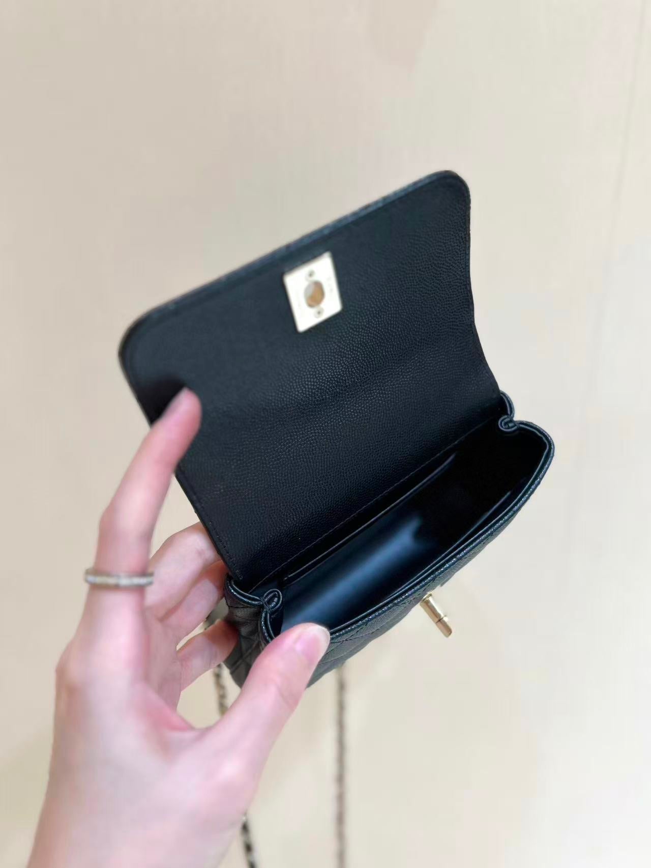 CC Coco Top Handle Bag Black Quited Caviar Leather (11.5x14.5x5.5cm)