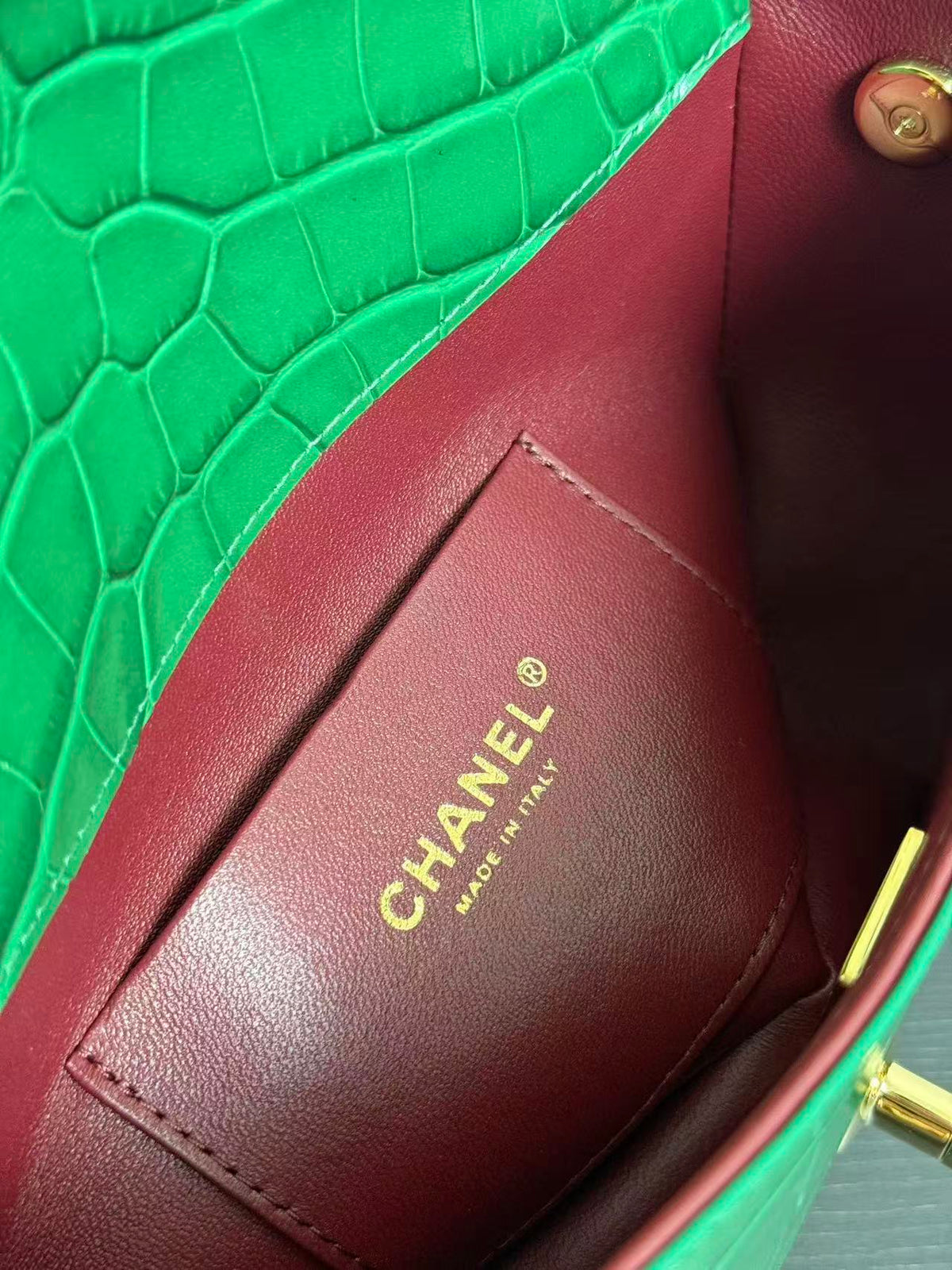 CC 26s Top Handle Flap Bag Green Crocodile-Embossed Leather
