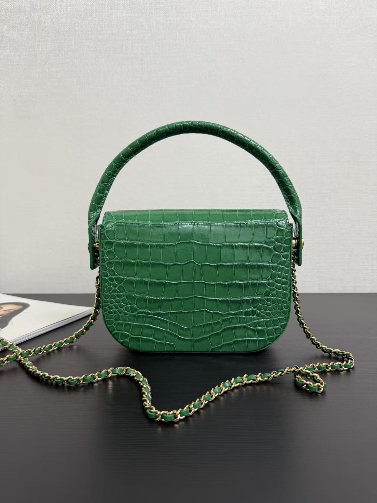 CC 26s Top Handle Flap Bag Green Crocodile-Embossed Leather