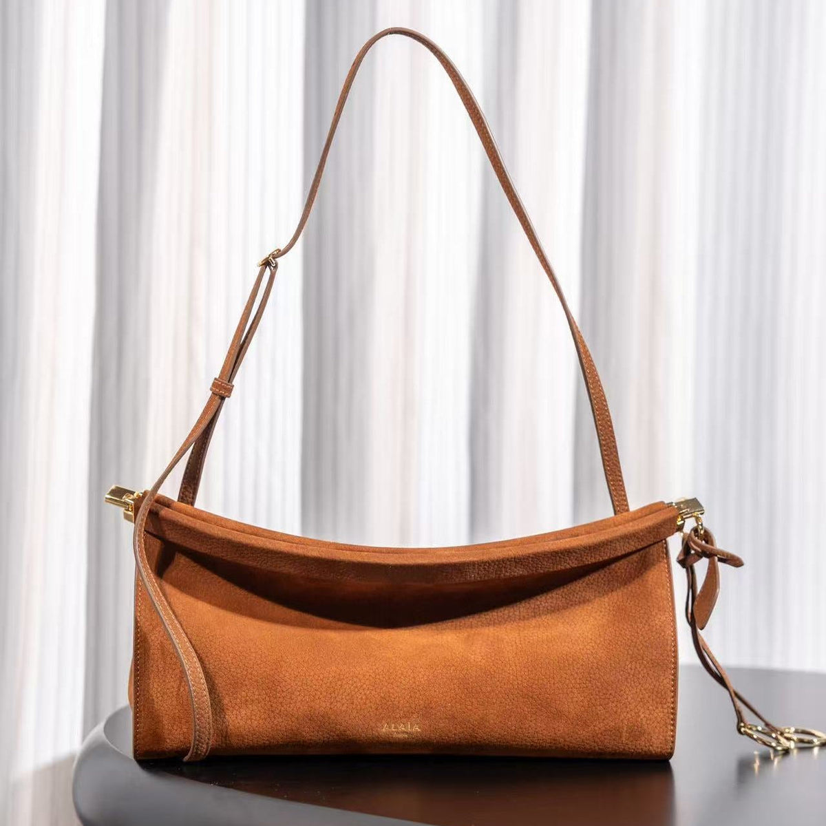 Alaia Le Click East West Medium Bag 30cm Olive Tan Cowhide