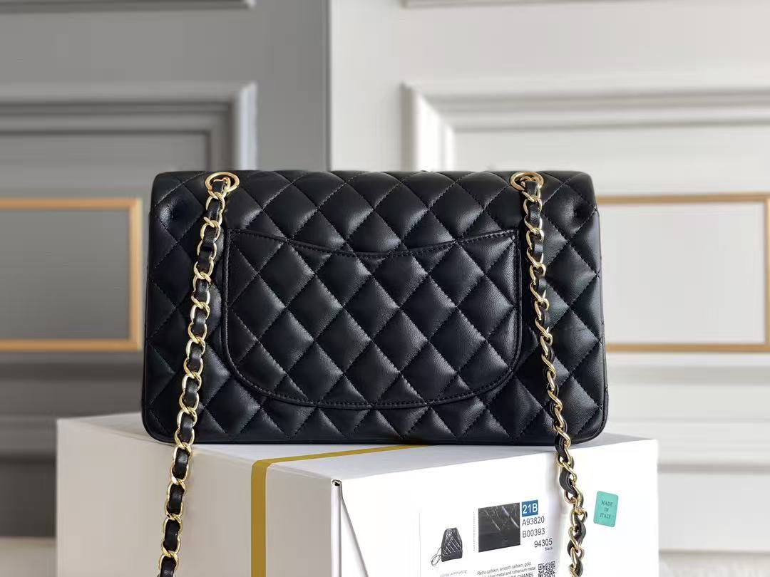 Classic Flap 30 Black Lambskin Light Gold Hardware