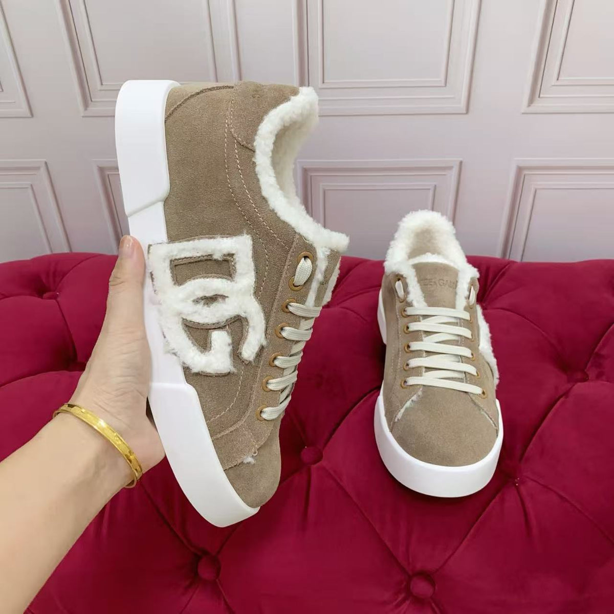 DG Portofino Light Shearling Sneakers Suede 190980