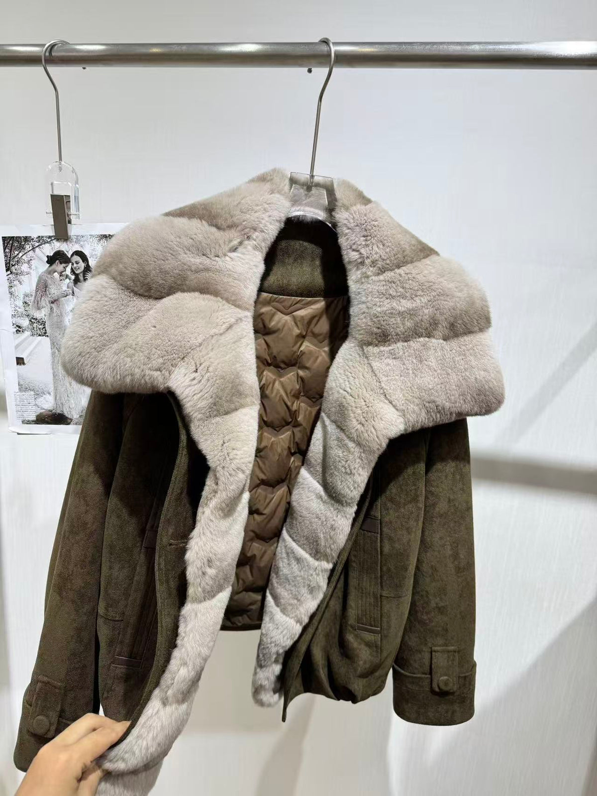 Max Mara 25s Oversized Fur Collar Down Jacket 122