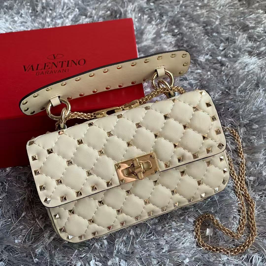 VT Small Rockstud Spike Bag 20cm Lambskin