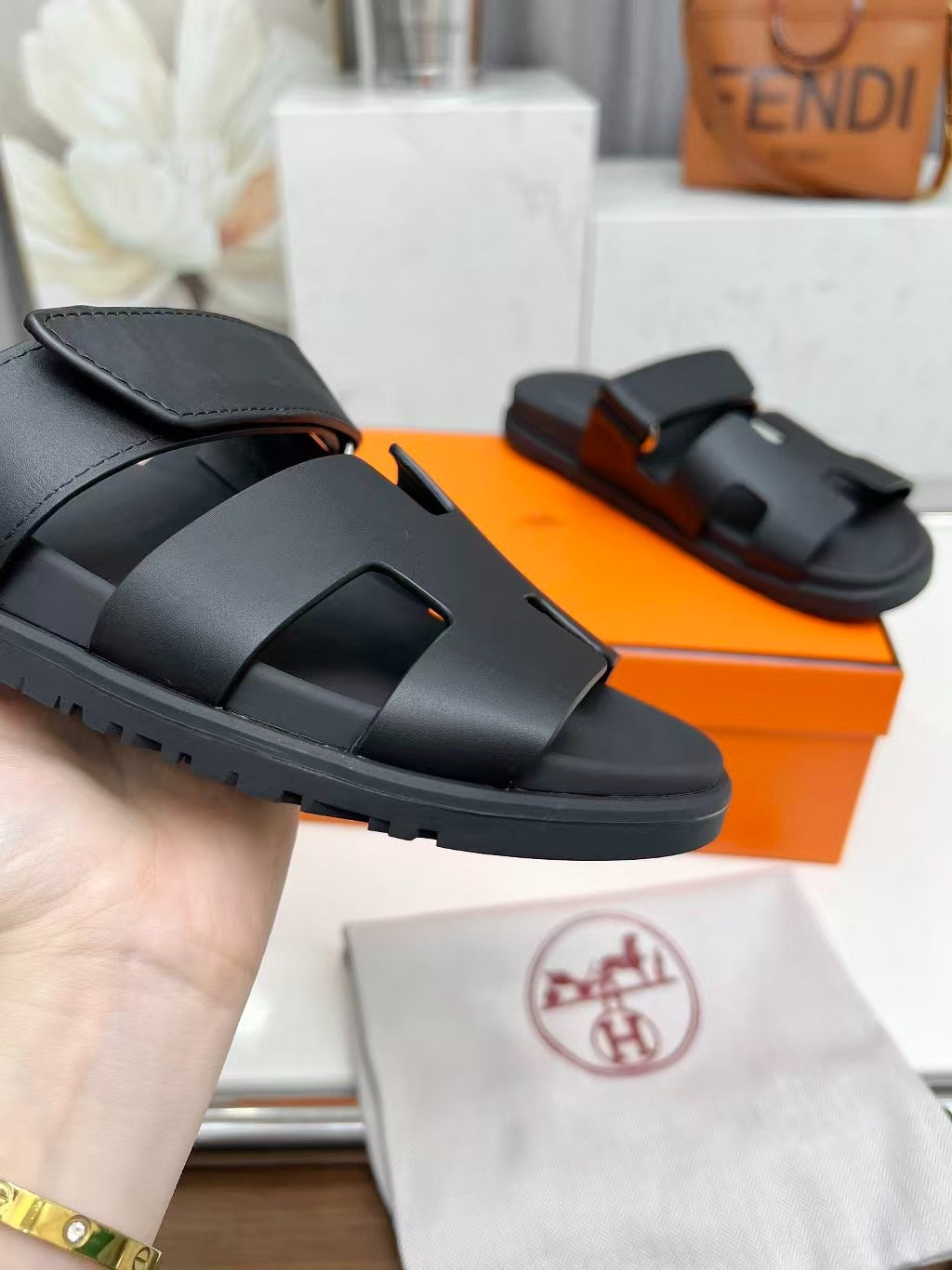 HM 26s Chypre Sandal Black Calfskin Leather 001