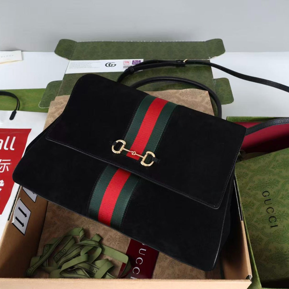 Gucci 2026 Paparazzo Shoulder Bag 37cm Black Red Green Suede