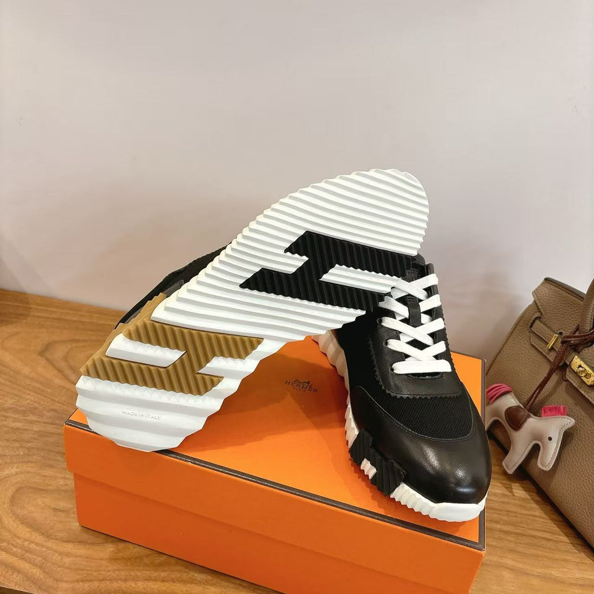 Hermès Bouncing Sneaker Noir Black Leather