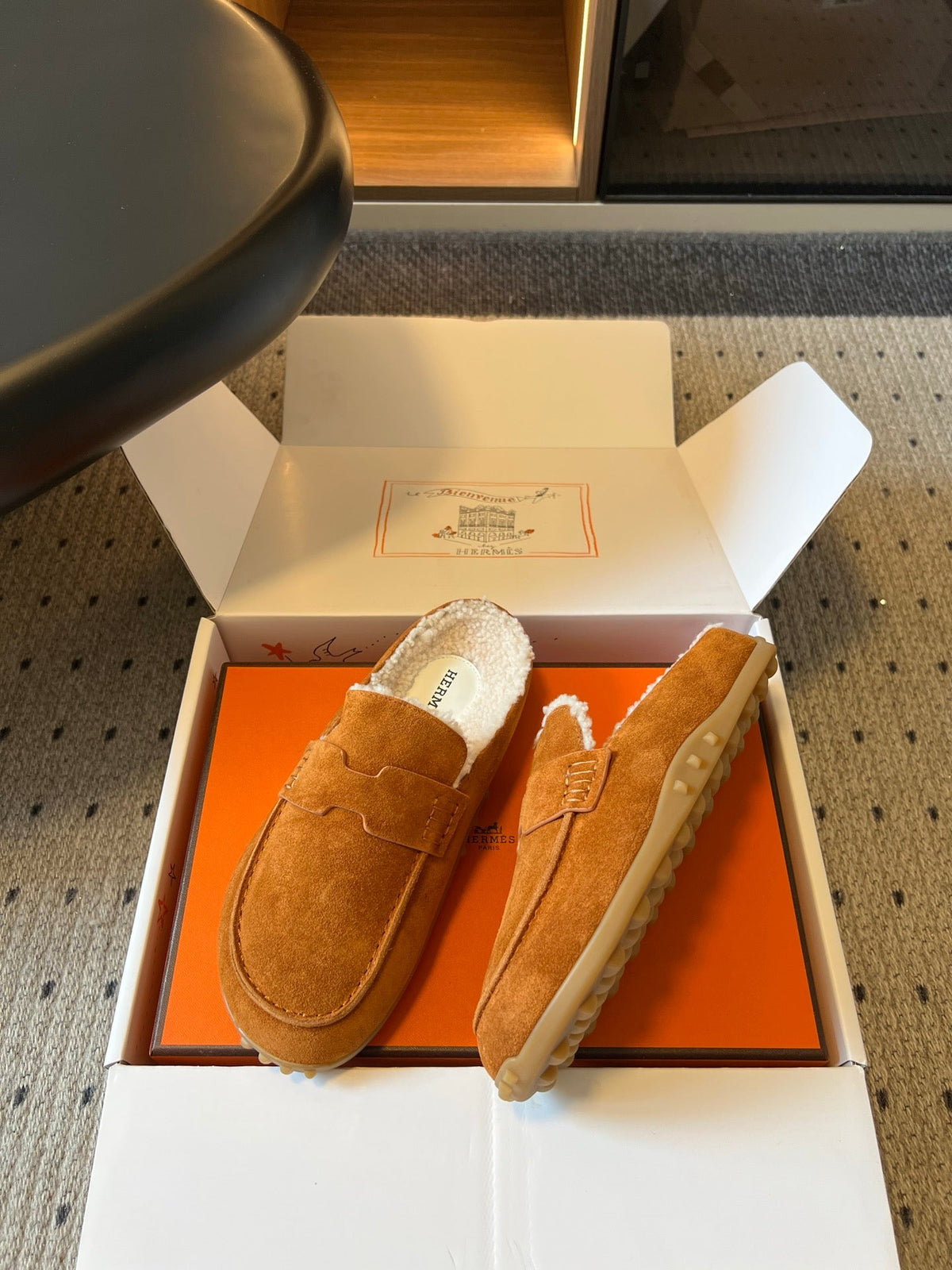 HM 26S Destin Mules Cognac Brown Suede
