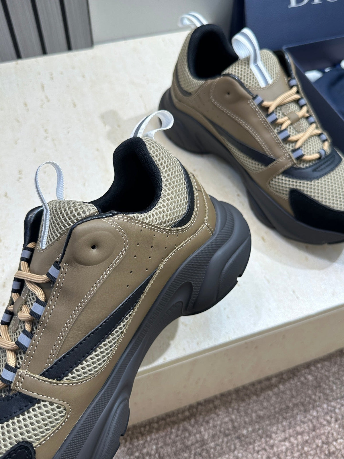 CD 26s Men B22 Sneakers Brown Khaki Mesh Black Trim 395142