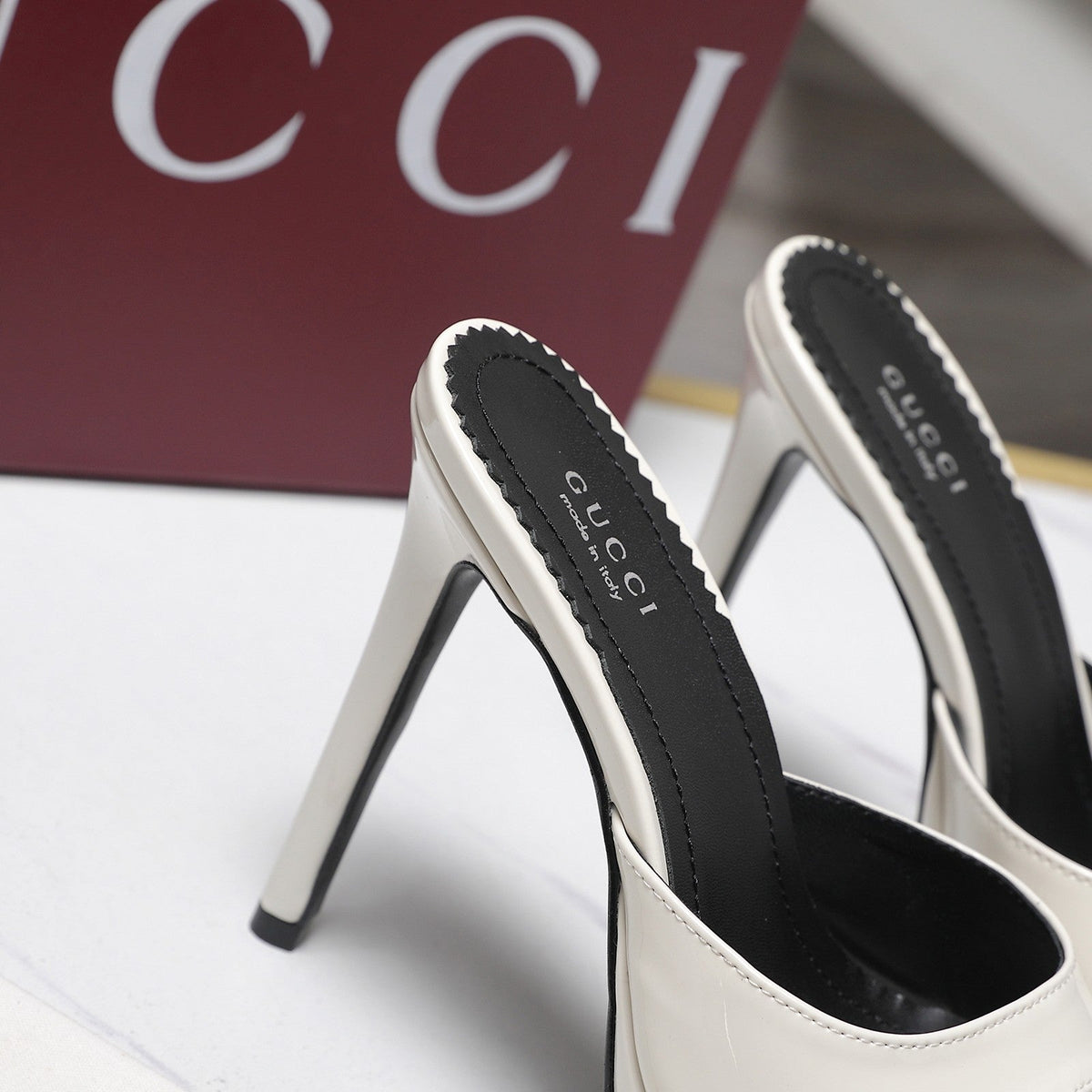 Gucci 26s Heeled Slide Sandals 12cm White Patent Calfskin