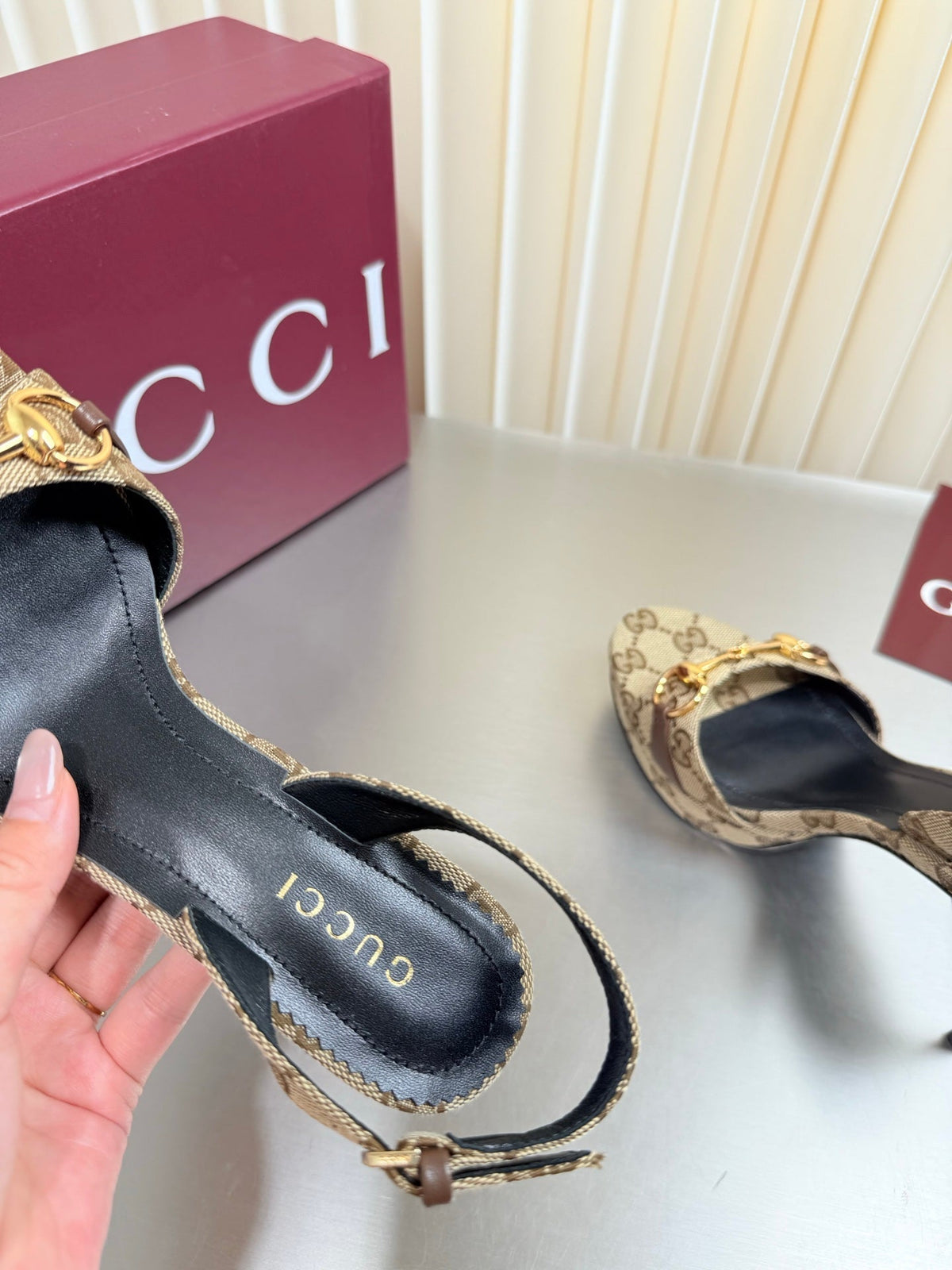 Gucci 26s Slingback Pump 10.5cm Beige GG Canvas