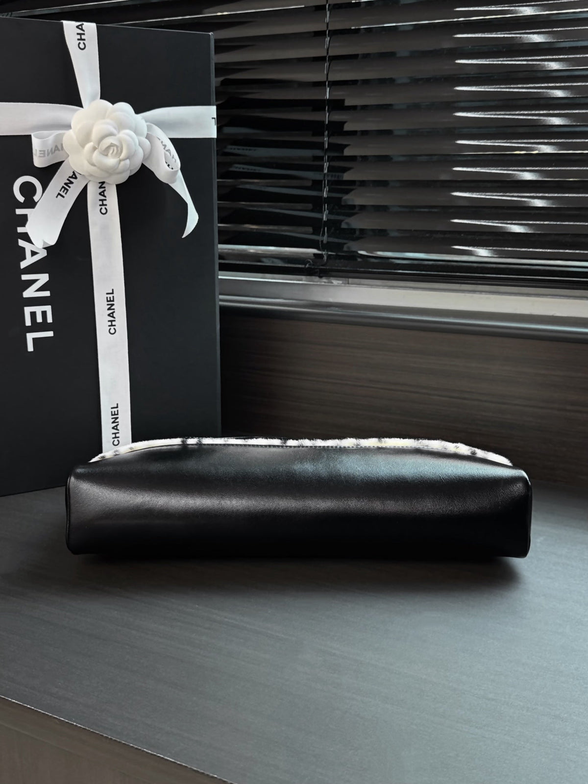 Chanel 26M Mini 31 Shopping Bag 32cm Black Spotted Pony Hair & Lambskin