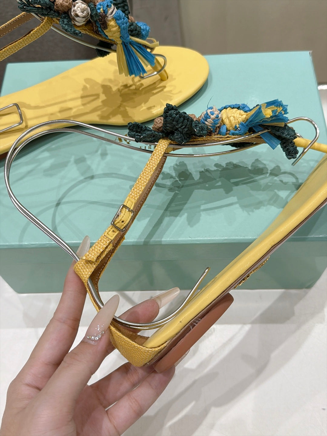 Aquazzura 26s Floral Applique Thong Sandals Yellow Calfskin 394821