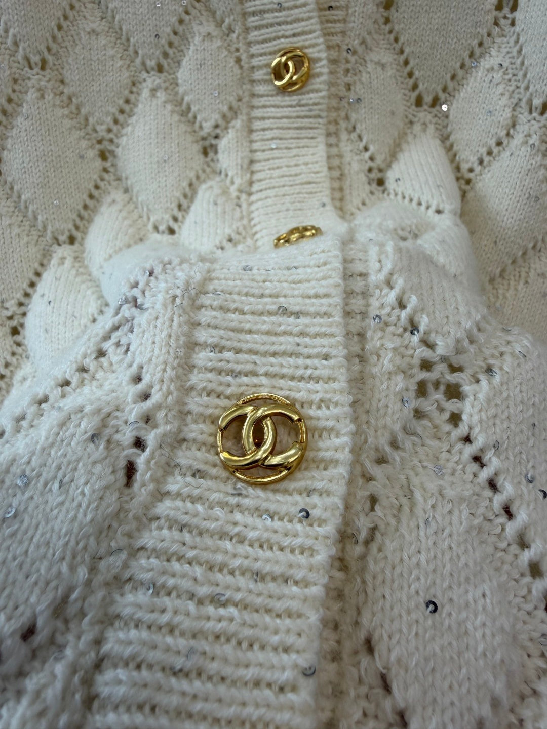 CC 26S Diamond Knit Cardigan Gold Buttons Off-White Cashmere 433642
